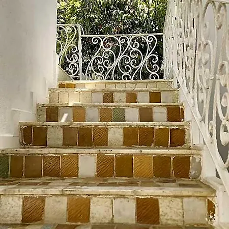 Hotel Tropicana
